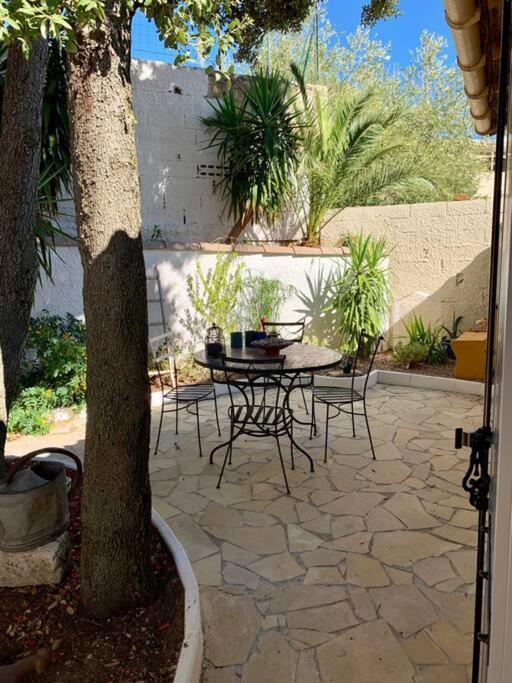 Charmante Villa Avec Une Ame. Pignan Exterior photo